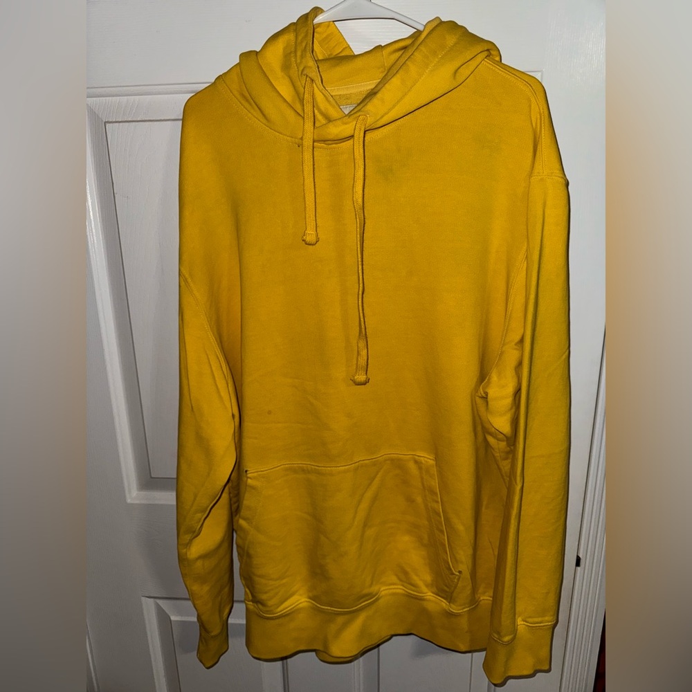 American Eagle butter yellow hoodie